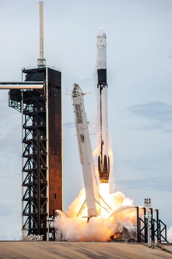 SpaceX CRS-22 Liftoff
