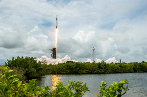 SpaceX CRS-22 Liftoff