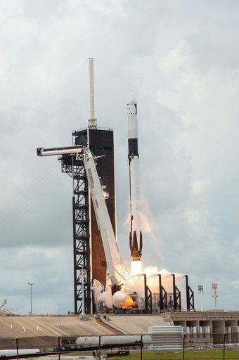 SpaceX CRS-22 Liftoff