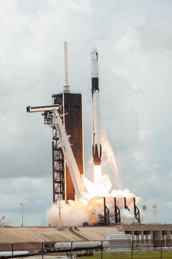 SpaceX CRS-22 Liftoff