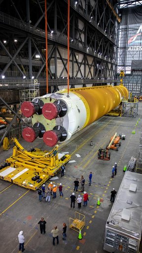 Artemis I SLS Core Stage Prep for Lift/Mate