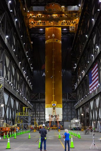 Artemis I SLS Core Stage Prep for Lift/Mate
