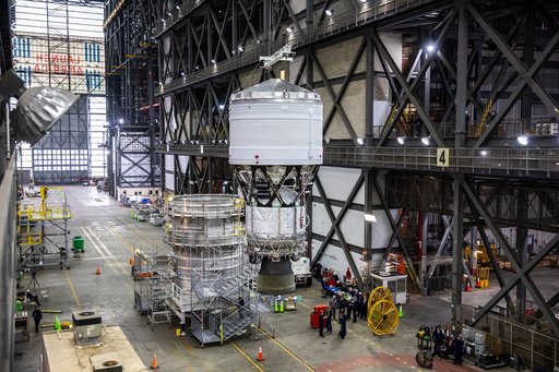 Artemis I SLS ICPS Lift and Mate