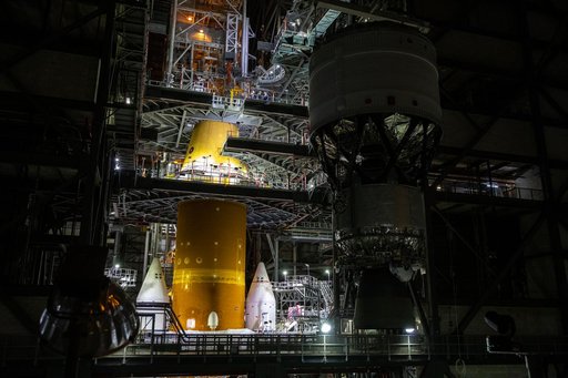 Artemis I SSL ICPS Lift and Mate