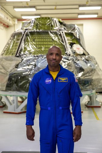 Victor Glover Tours O&C
