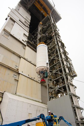 Landsat 9 Atlas V Centaur Lift and Mate