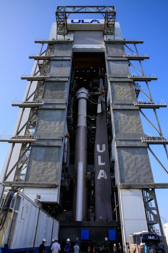 Boeing OFT-2 Rollout to Pad for Launch