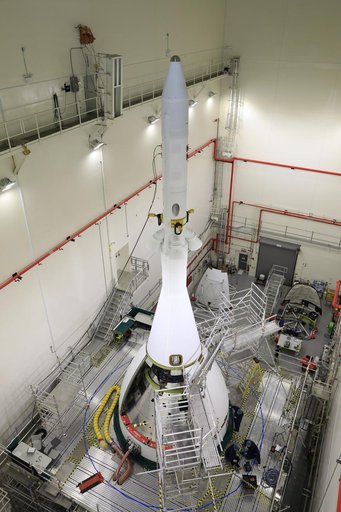 Artemis I Orion LAS Integration: OGIVE Installation, Second Pane
