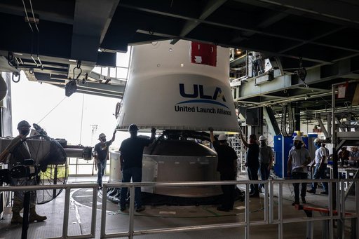 Lucy Centaur Stage Lift and Mate