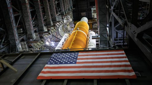Artemis I Space Launch System Clean Shots