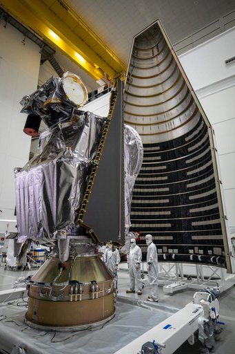 Lucy Spacecraft Move from WPC to Airlock
