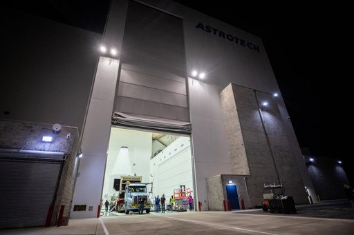 Lucy Rollout and Lift & Mate