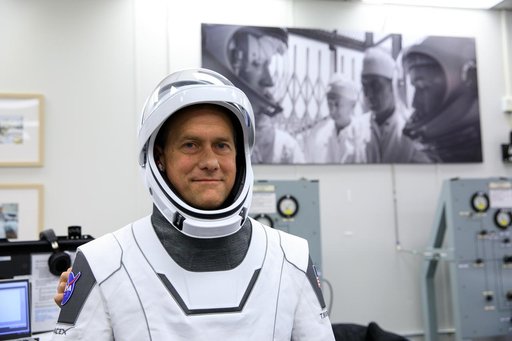 SpaceX Crew-3 Suit-Up and Walkout