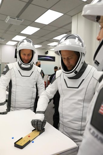 SpaceX Crew-3 Suit-Up and Walkout