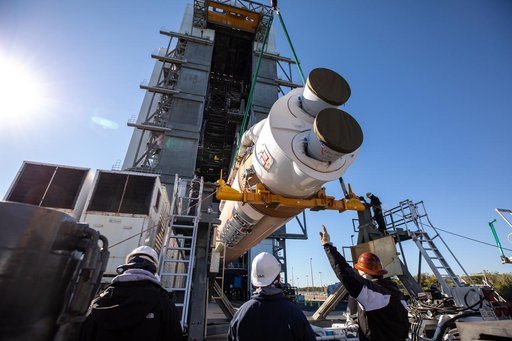 GOES-T Atlas V Launch Vehicle On Stand (LVOS)