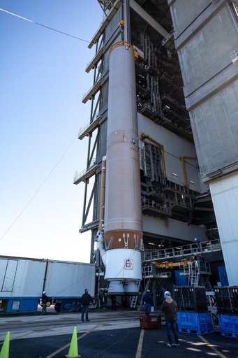 GOES-T Atlas V Launch Vehicle On Stand (LVOS)