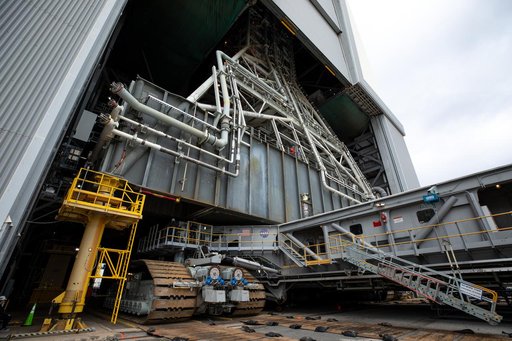Artemis I WDR Pre-Rollout Activities - Crawler Transporter Rolls