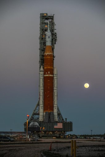 Artemis I WDR Rollout