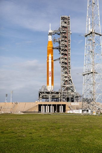 Artemis I at Pad 39B