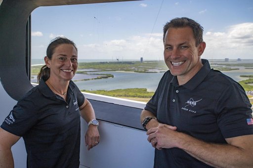 SpaceX Crew-5 Astronauts at LC 39A
