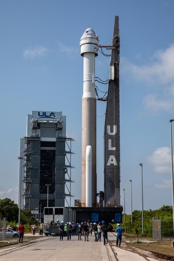 Boeing OFT-2 Rollout at SLC-41