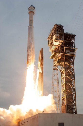 Boeing OFT-2 Liftoff