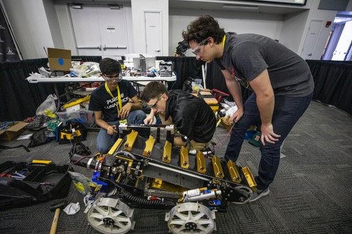 Lunabotics / Robotic Mining Competition