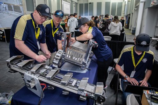 Lunabotics / Robotic Mining Competition