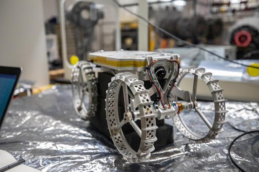 Astrobotic's CubeRover