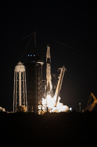 NASA/SpaceX CRS-25 Liftoff