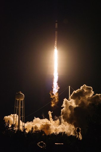 NASA's SpaceX CRS-25 Liftoff