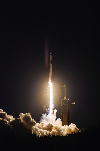NASA's SpaceX CRS-25 Liftoff