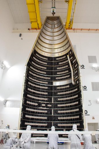 JPSS-2 Atlas V Fairing Lift to Vertical