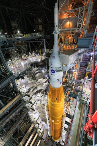 Artemis I Launch Rollout