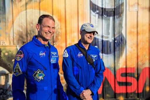 Artemis I Rollout Astronaut Interviews