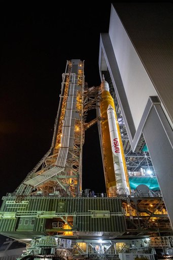 Artemis I Launch Rollout