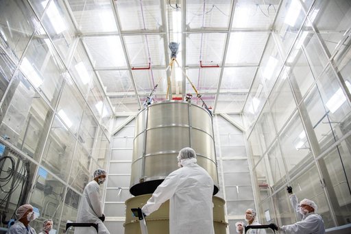 LOFTID Spacecraft Lift and Mate PASS Canister to PLA Canister
