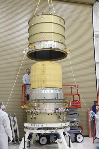 LOFTID Spacecraft Lift and Mate PASS-PLA Canister to RV-PLA