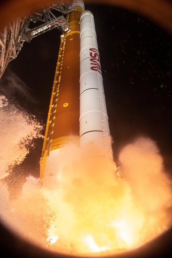 Artemis I Liftoff