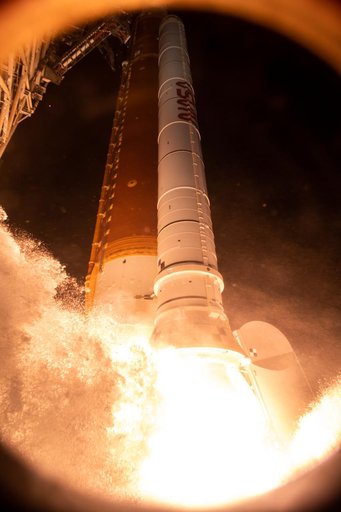 Artemis I Liftoff