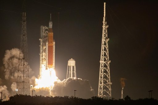 Artemis I Liftoff