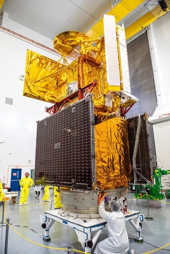 SWOT Spacecraft Mate to PLA