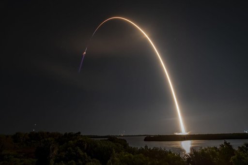 SpaceX CRS-27 Liftoff