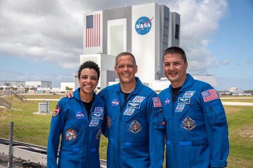 Crew-4 Astronauts Visit KSC