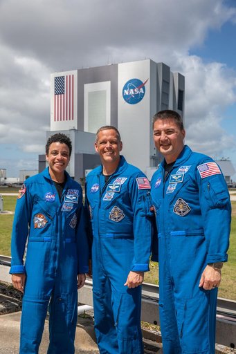 Crew-4 Astronauts Visit KSC