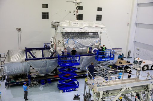 MPLM Hoist