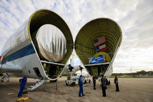 MPLM Transfer to Super Guppy