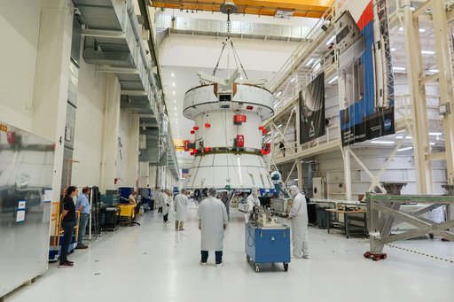 Artemis II SM Move to Fast Cell