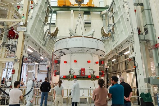Artemis II SM Move to Fast Cell