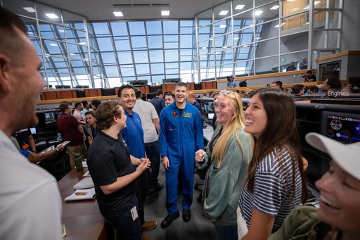 Artemis II Crew with EGS